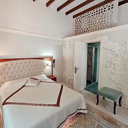 In Guest - Sofia Boutique 9 Gasthof Kyrenia (Northern Cyprus)