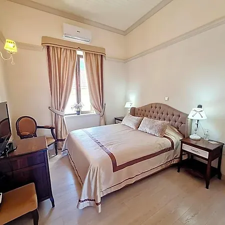 Gasthof In Guest - Sofia Boutique 9 Kyrenia (Northern Cyprus)