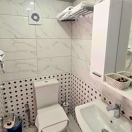In Guest - Sofia Boutique 9 Kyrenia (Northern Cyprus)