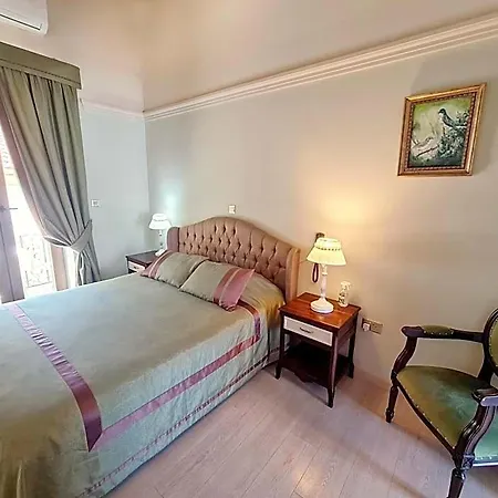 In Guest - Sofia Boutique 9 Kyrenia (Northern Cyprus)