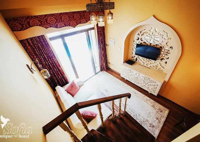 In Guest - Sofia Boutique 9 3*